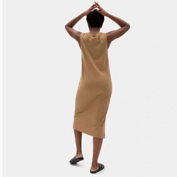 NWT Everlane The Long Weekend Black Tank Dress
Size XS - Picture 14 of 14